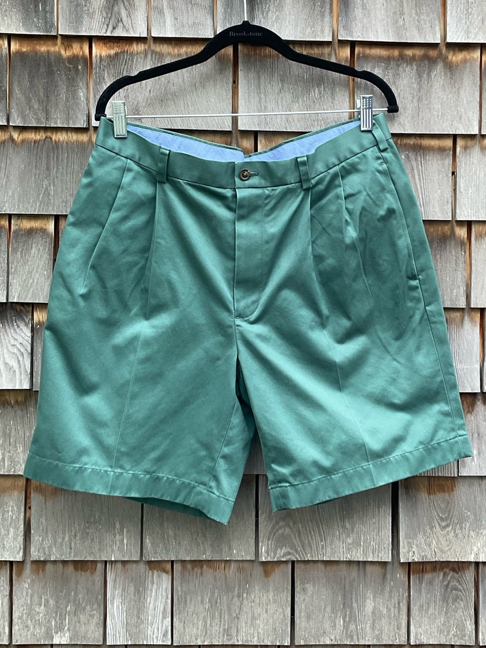 Brooks Brothers Green Pleated Women's Bermuda Shorts